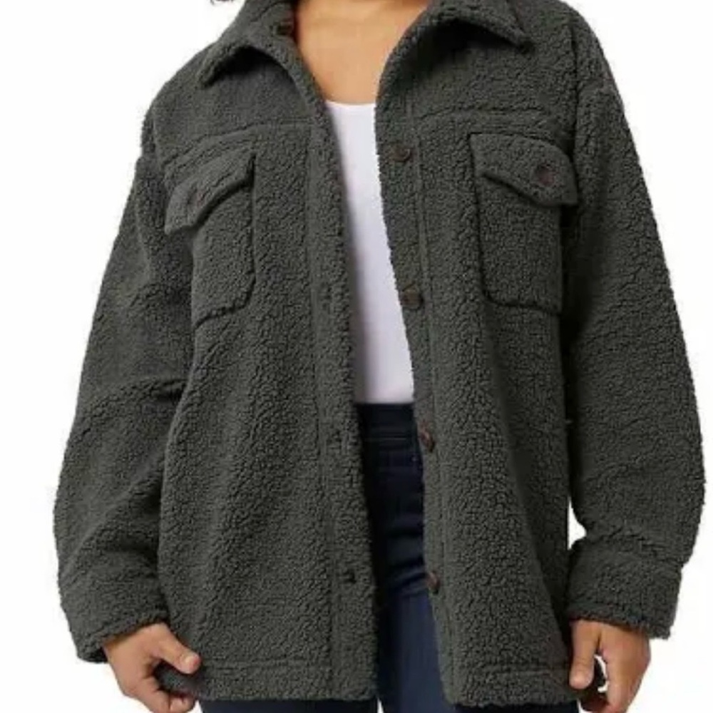 32 Degrees Heat Ladies' Sherpa Shirt Jacket in Dark Green. Women’s Size M/L.